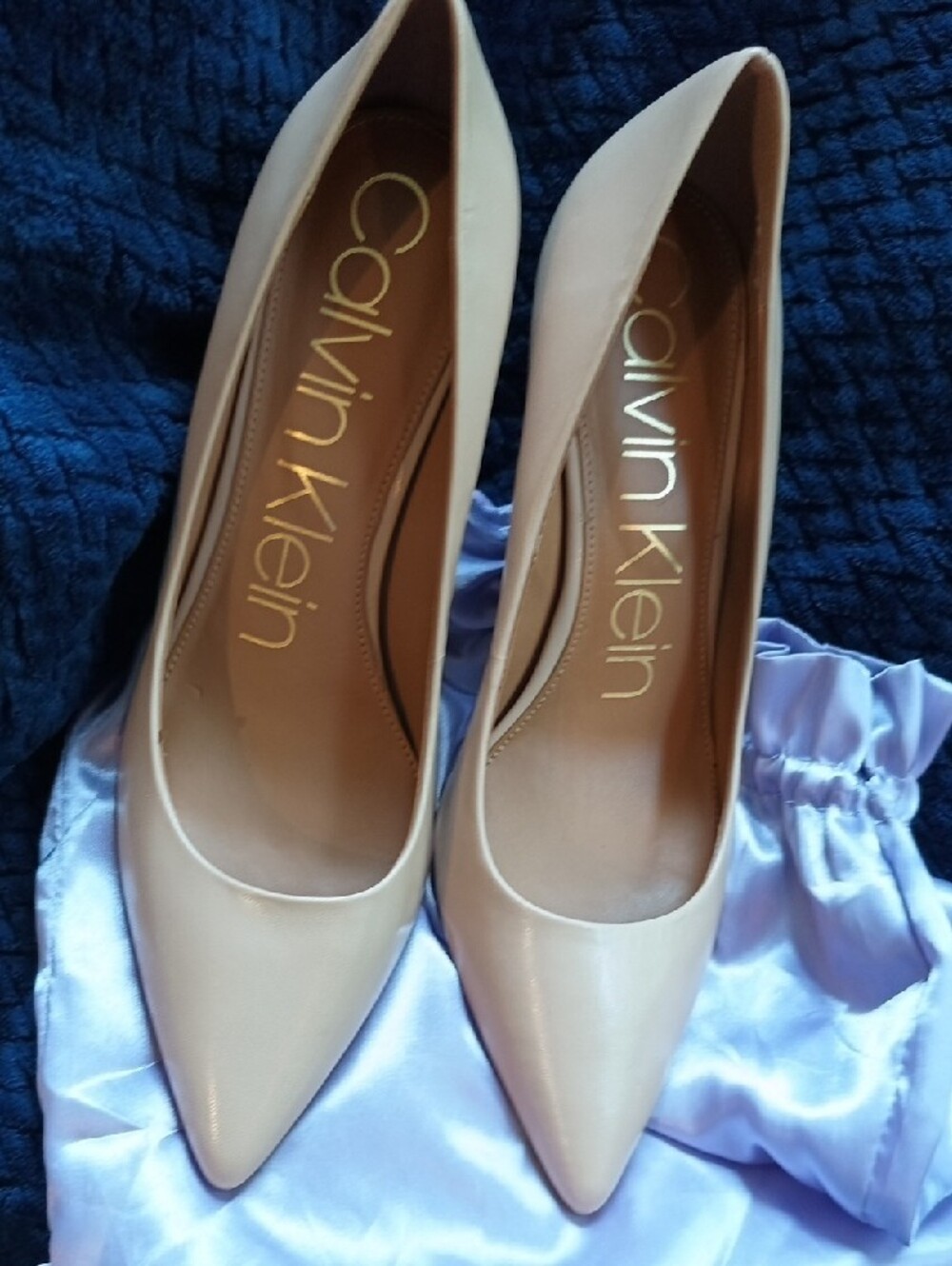 Calvin Klein Sz 9 Women's Tan Beige Pointed-Toe GAYLE Pumps Gold Heel Accent